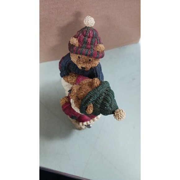 Vintage Windsor Bears of Cranberry Commons Ice Skating - Picture 5 of 6